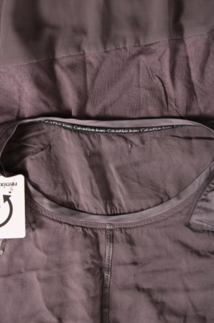 Γυναικεία μπλούζα Calvin Klein Jeans, Μέγεθος S, Χρώμα Γκρί, Τιμή 13,99 €