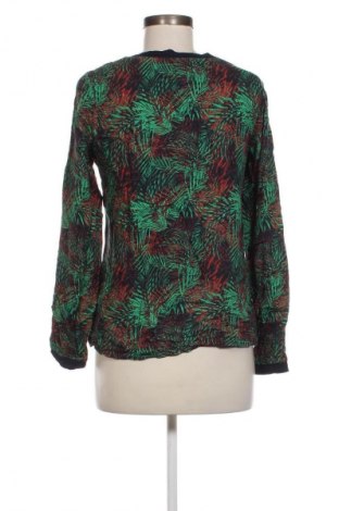 Damen Shirt Geisha, Größe S, Farbe Mehrfarbig, Preis 23,99 €