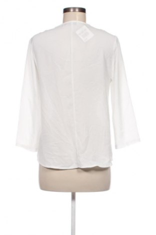 Damen Shirt Melvin, Größe M, Farbe Weiß, Preis € 13,49