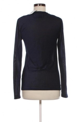 Damen Shirt Moves, Größe M, Farbe Blau, Preis 33,99 €