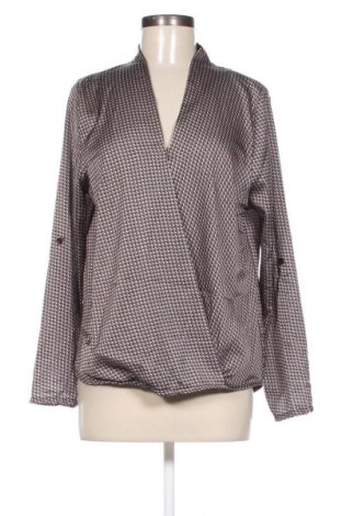 Damen Shirt NEW COLLECTION, Größe M, Farbe Mehrfarbig, Preis € 6,49