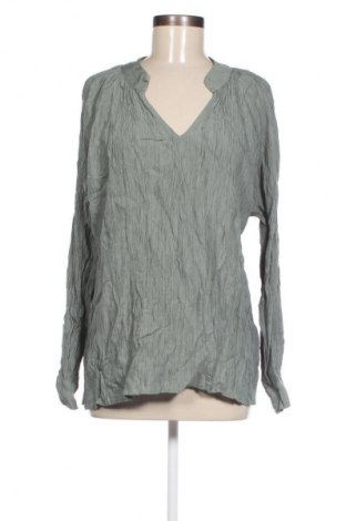 Damen Shirt Norah, Größe M, Farbe Grün, Preis € 23,99