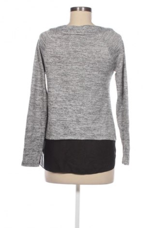 Damen Shirt Piazza Italia, Größe S, Farbe Grau, Preis 4,49 €