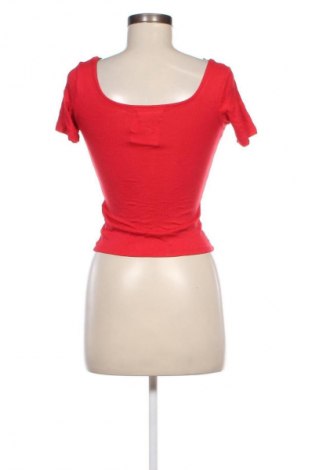 Damen Shirt Pull&Bear, Größe S, Farbe Rot, Preis 13,49 €