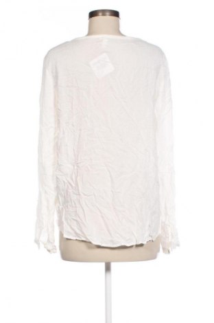 Damen Shirt Q/S by S.Oliver, Größe L, Farbe Weiß, Preis € 12,49