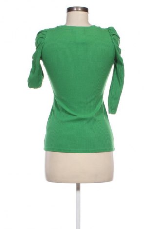 Damen Shirt Sora, Größe XS, Farbe Grün, Preis 13,49 €