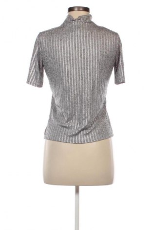 Damen Shirt Zara Trafaluc, Größe M, Farbe Silber, Preis 9,49 €