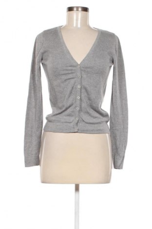 Damen Strickjacke Saint Tropez, Größe M, Farbe Grau, Preis 20,46 €