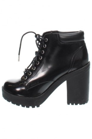 Botine de damă H&M, Mărime 37, Culoare Negru, Preț 79,99 Lei