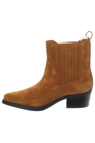 Botine de damă Tommy Hilfiger, Mărime 38, Culoare Maro, Preț 639,99 Lei