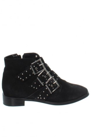 Botine de damă Topshop, Mărime 37, Culoare Negru, Preț 273,67 Lei