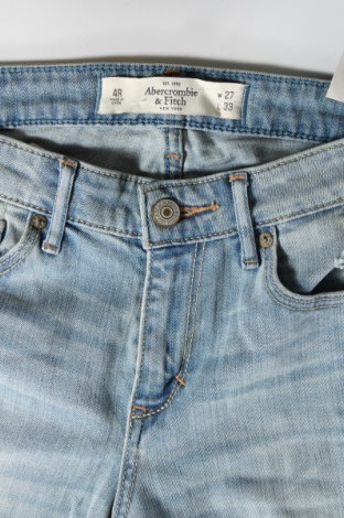 Blugi de femei Abercrombie & Fitch, Mărime M, Culoare Albastru, Preț 283,99 Lei