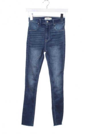 Damskie jeansy Abercrombie & Fitch, Rozmiar XXS, Kolor Niebieski, Cena 122,99 zł