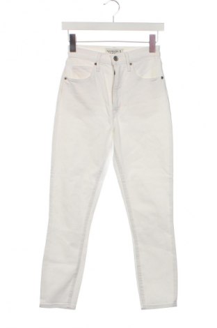 Damskie jeansy Abercrombie Kids, Rozmiar XS, Kolor Biały, Cena 122,99 zł