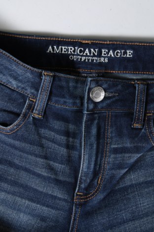 Γυναικείο Τζίν American Eagle, Μέγεθος M, Χρώμα Μπλέ, Τιμή 9,49 €