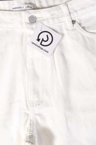 Damskie jeansy Assembly Label, Rozmiar XL, Kolor Biały, Cena 55,99 zł