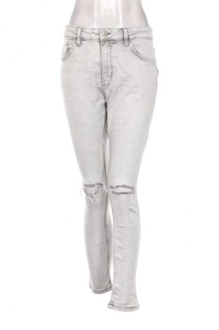 Damen Jeans Bershka, Größe XL, Farbe Grau, Preis 8,49 €