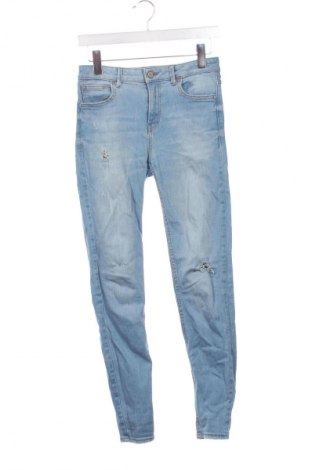 Damskie jeansy Bershka, Rozmiar S, Kolor Niebieski, Cena 46,99 zł