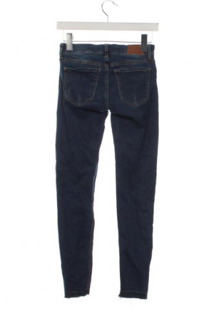 Damen Jeans Bershka, Größe S, Farbe Blau, Preis € 7,49