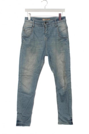 Damskie jeansy Bershka, Rozmiar XS, Kolor Niebieski, Cena 41,99 zł