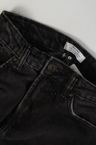 Damskie jeansy Bershka, Rozmiar XXS, Kolor Szary, Cena 41,99 zł