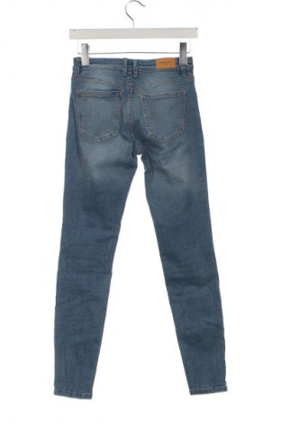 Damskie jeansy Bershka, Rozmiar XXS, Kolor Niebieski, Cena 37,99 zł