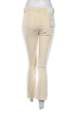 Damen Jeans Bershka, Größe S, Farbe Beige, Preis 16,49 €