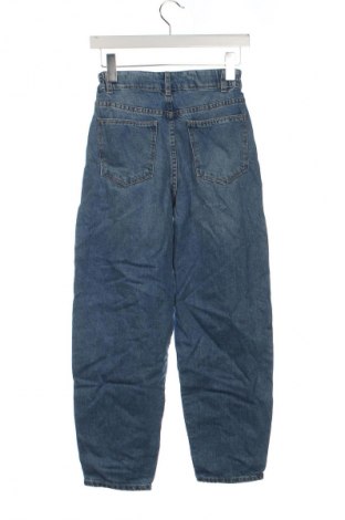 Női farmernadrág Bershka, Méret XS, Szín Kék, Ár 3 399 Ft