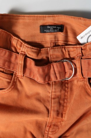 Damen Jeans Bershka, Größe S, Farbe Orange, Preis 10,49 €