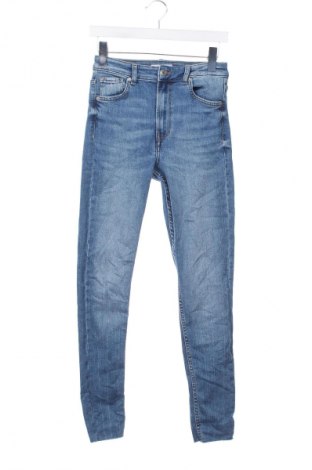 Damen Jeans Bershka, Größe M, Farbe Blau, Preis € 7,49