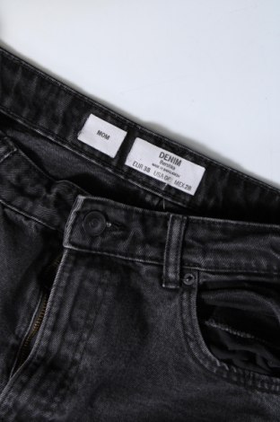 Damen Jeans Bershka, Größe M, Farbe Grau, Preis € 9,49