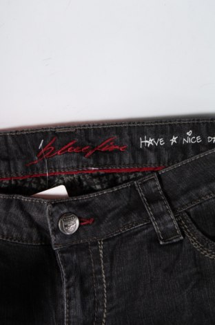 Damskie jeansy Blue Fire Co, Rozmiar M, Kolor Czarny, Cena 45,99 zł