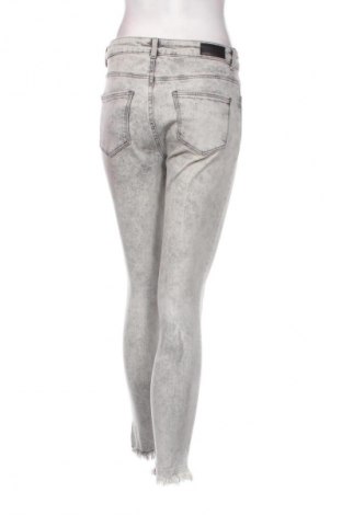 Damen Jeans Clockhouse, Größe M, Farbe Grau, Preis € 8,99