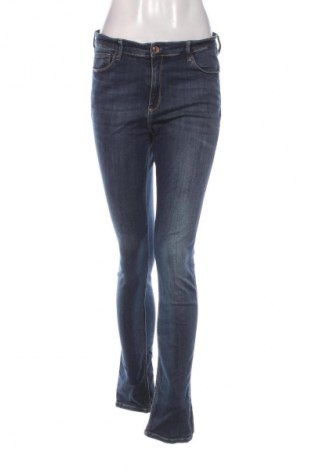 Blugi de femei Cross Jeans, Mărime L, Culoare Albastru, Preț 38,99 Lei