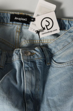 Damskie jeansy Desigual, Rozmiar M, Kolor Niebieski, Cena 279,99 zł