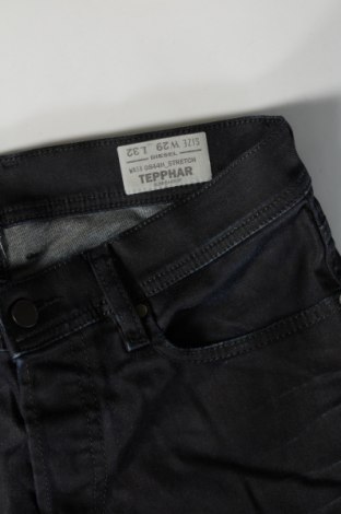 Damskie jeansy Diesel, Rozmiar M, Kolor Niebieski, Cena 174,99 zł