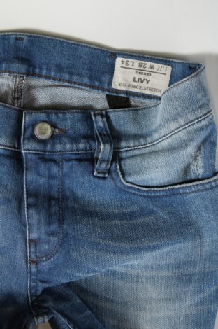 Damskie jeansy Diesel, Rozmiar M, Kolor Niebieski, Cena 278,00 zł