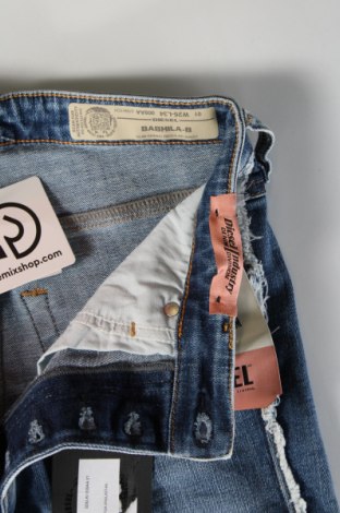 Damskie jeansy Diesel, Rozmiar S, Kolor Niebieski, Cena 447,99 zł