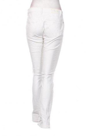 Damen Jeans Esprit, Größe M, Farbe Weiß, Preis 11,99 €