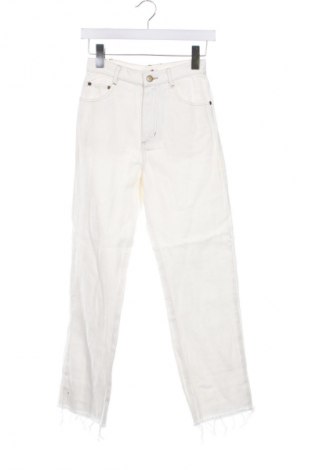 Blugi de femei Girl And The Sun, Mărime XS, Culoare Alb, Preț 37,99 Lei