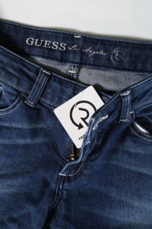 Γυναικείο Τζίν Guess, Μέγεθος M, Χρώμα Μπλέ, Τιμή 21,49 €