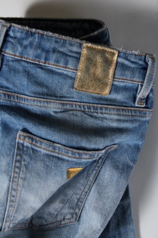 Damskie jeansy Guess, Rozmiar M, Kolor Niebieski, Cena 103,99 zł