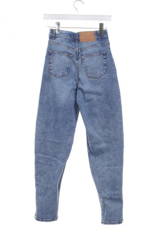 Damskie jeansy H&M Divided, Rozmiar XS, Kolor Niebieski, Cena 36,99 zł