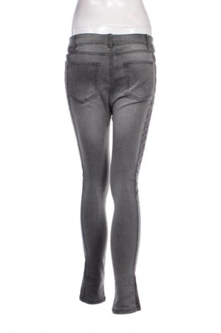 Damen Jeans Janina, Größe M, Farbe Grau, Preis 9,49 €