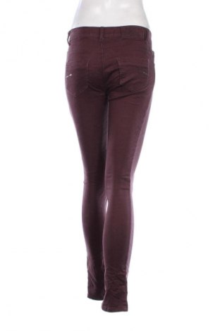 Damen Jeans Ky Creation, Größe M, Farbe Lila, Preis 28,99 €