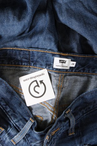 Дамски дънки Levi's, Размер M, Цвят Син, Цена 33,99 лв.