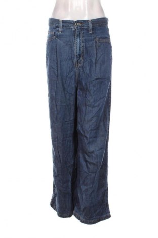 Blugi de femei Levi's, Mărime M, Culoare Albastru, Preț 123,99 Lei