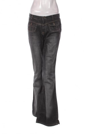 Damen Jeans Madonna, Größe M, Farbe Grau, Preis € 15,00