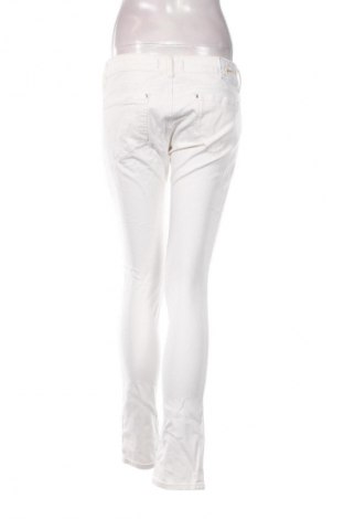 Damen Jeans Meltin' Pot, Größe M, Farbe Weiß, Preis € 4,99