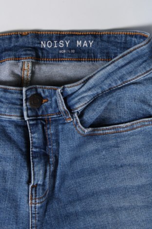 Damskie jeansy Noisy May, Rozmiar M, Kolor Niebieski, Cena 41,99 zł